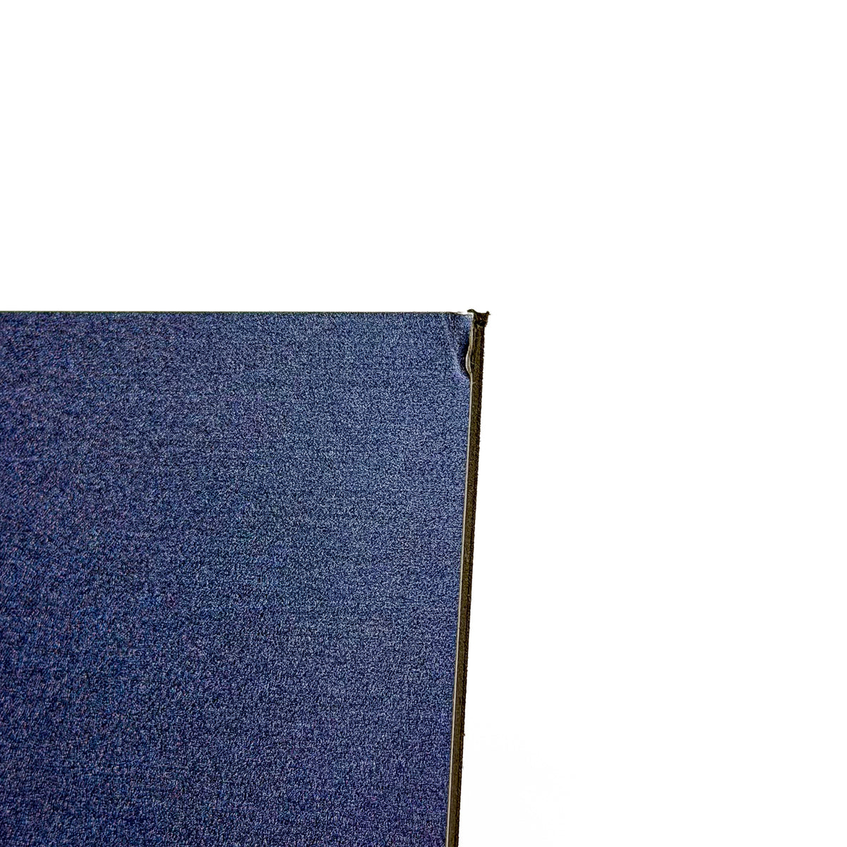 Verbogene Ecke oben rechts – Detailaufnahme aus anderem Winkel