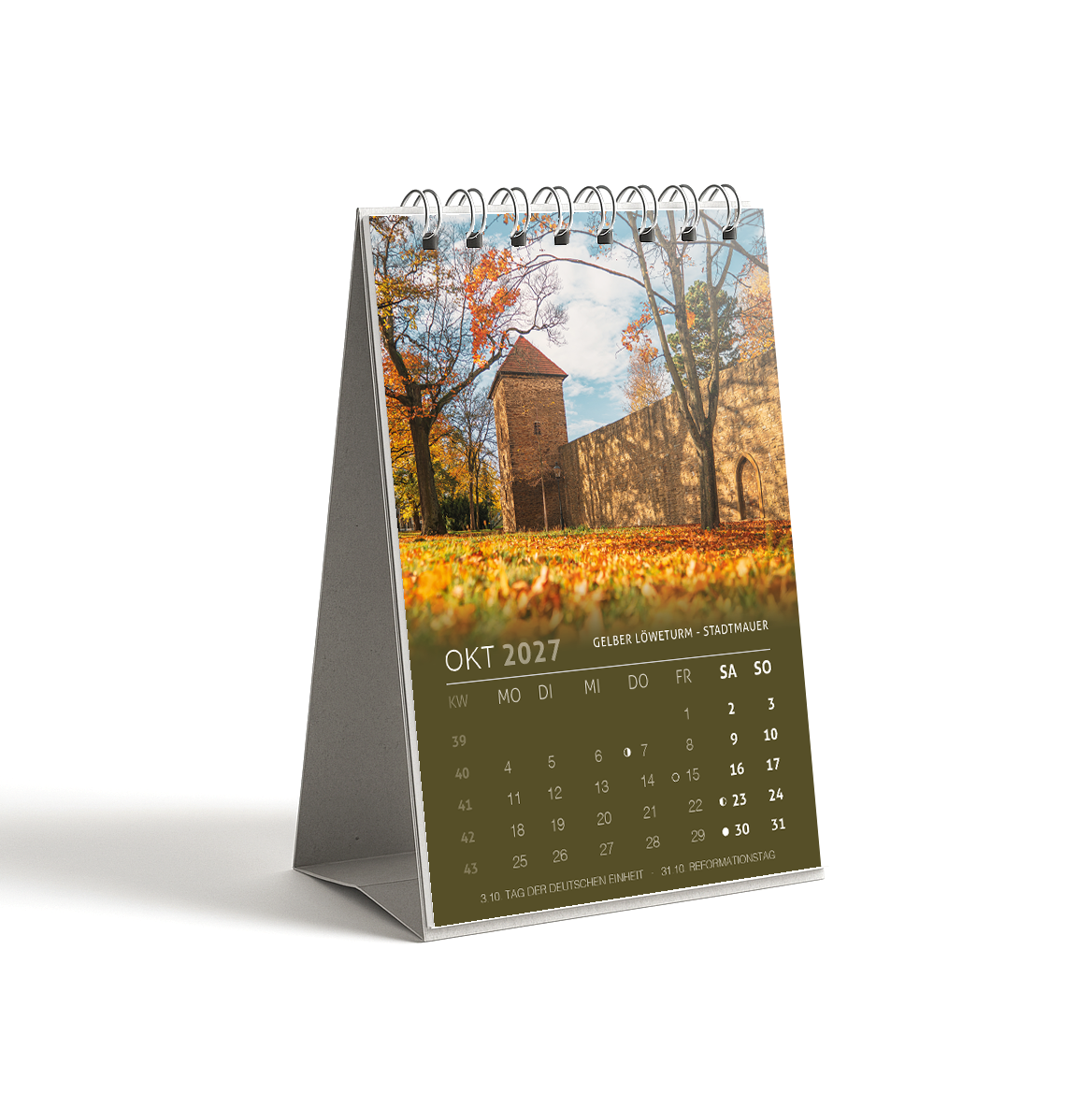 Tischkalender Freiberg 2027 DIN A6 - Oktober: Gelber Loeweturm an der Stadtmauer